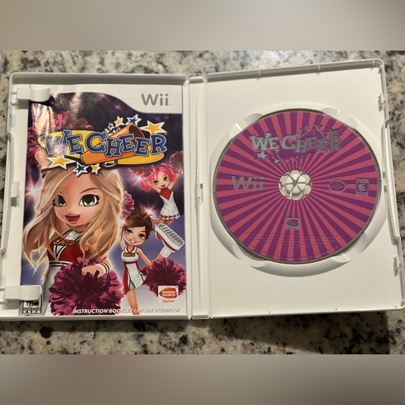 We Cheer Wii Game - Picture 3 of 4